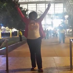 Meet your Posher, Lawan